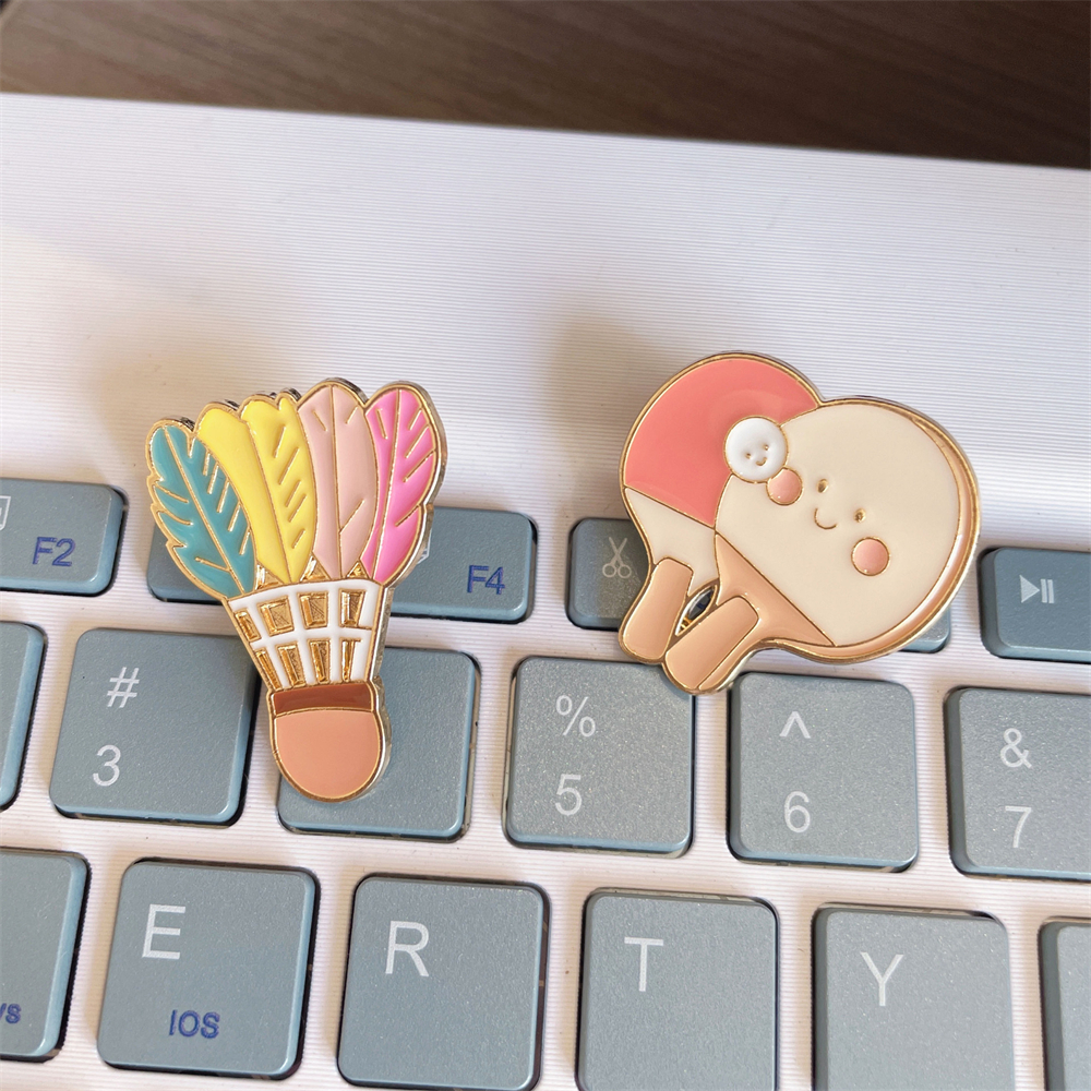 Zinc Alloy Brooches Stylish Ba - Table Tennis Logo บทวิจารณ์และราคา